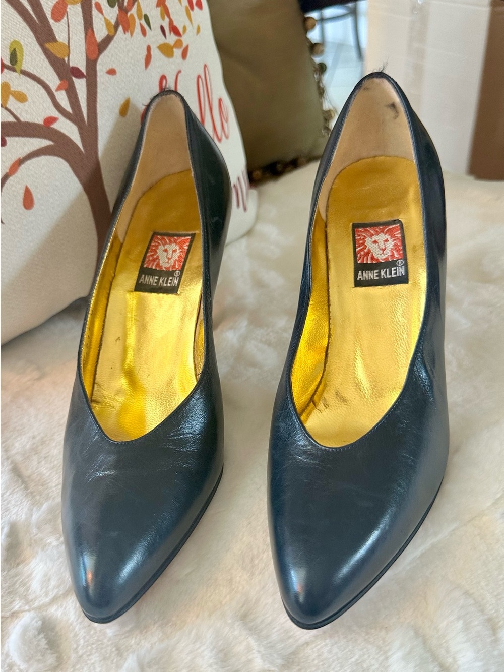 Anne Klein Black Pointed Toe Pumps with Gold Interior